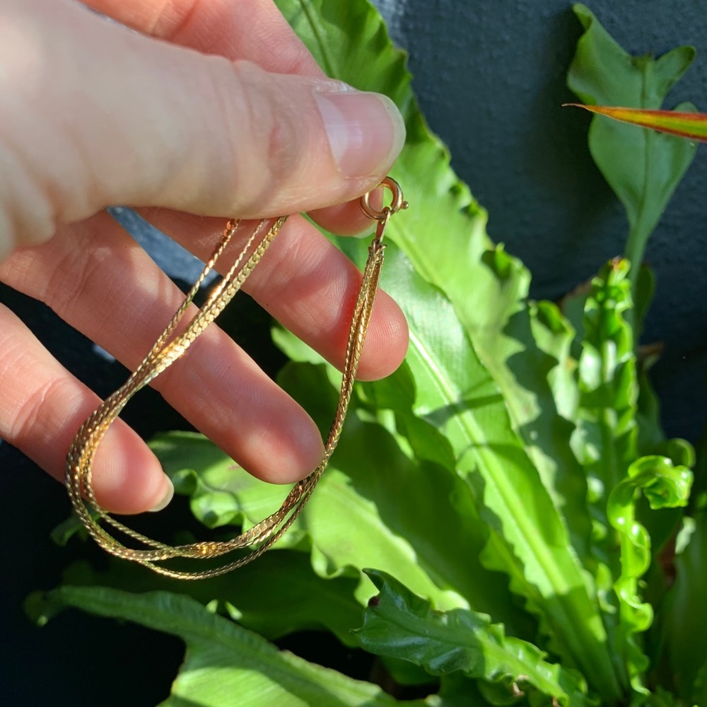 Vintage | Faux Gold Bracelet - Picture 9 of 9